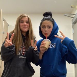 Meet your Posher, Veronica